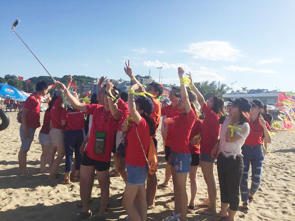 Gala dinner và teambuilding của đoàn khách Techcombank chi nhánh Linh Đàm ngày 16 - 17/07/2016