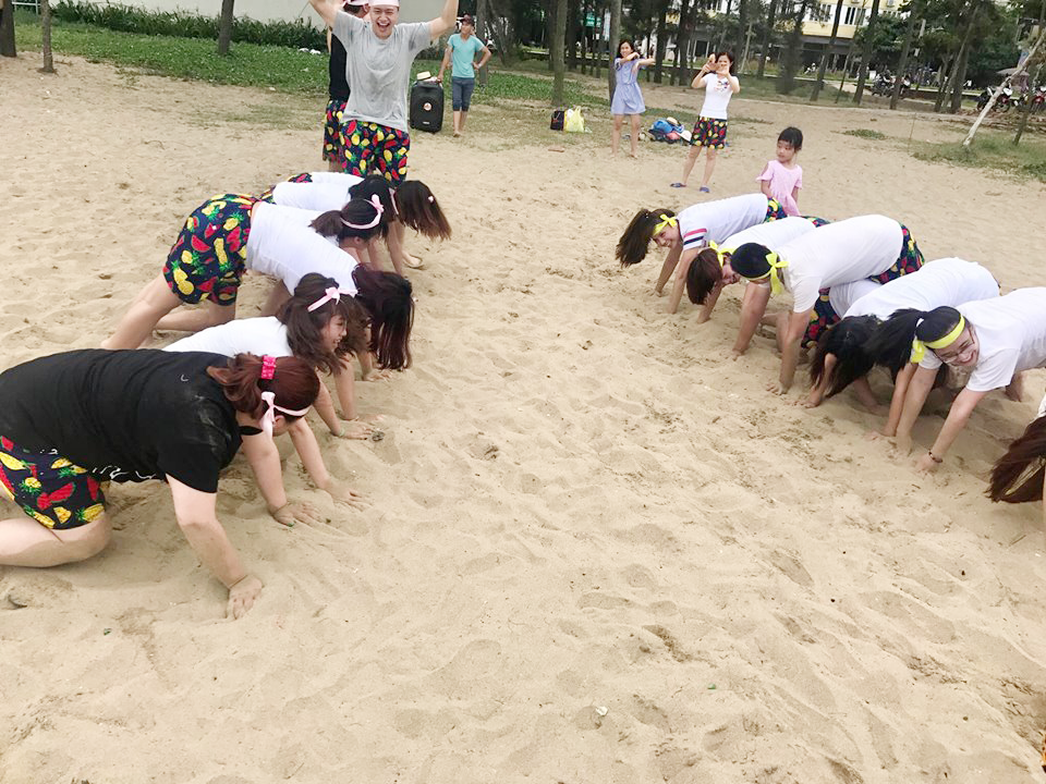 team buildig kết hợp gala dinner 2017 của trung tâm apax english lý thường kiệt