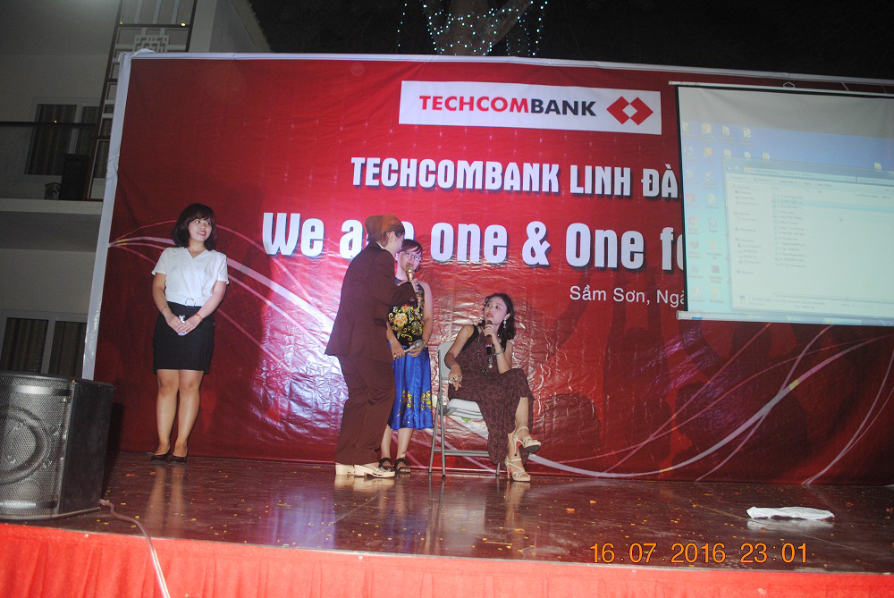 Gala dinner và teambuilding của đoàn khách Techcombank chi nhánh Linh Đàm ngày 16 - 17/07/2016