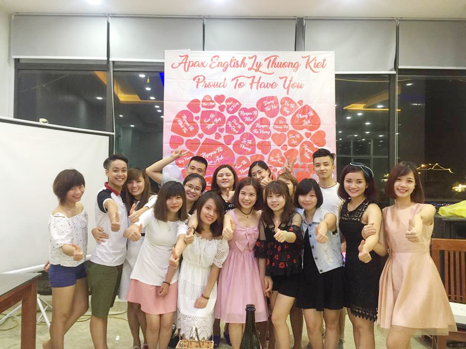 team buildig kết hợp gala dinner 2017 của trung tâm apax english lý thường kiệt